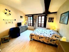 Vannes Studio centre historique quartier Saint Patern